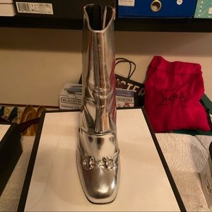 AUTHENTIC GUCCI‼️ Silver Leather Gucci Horsebit